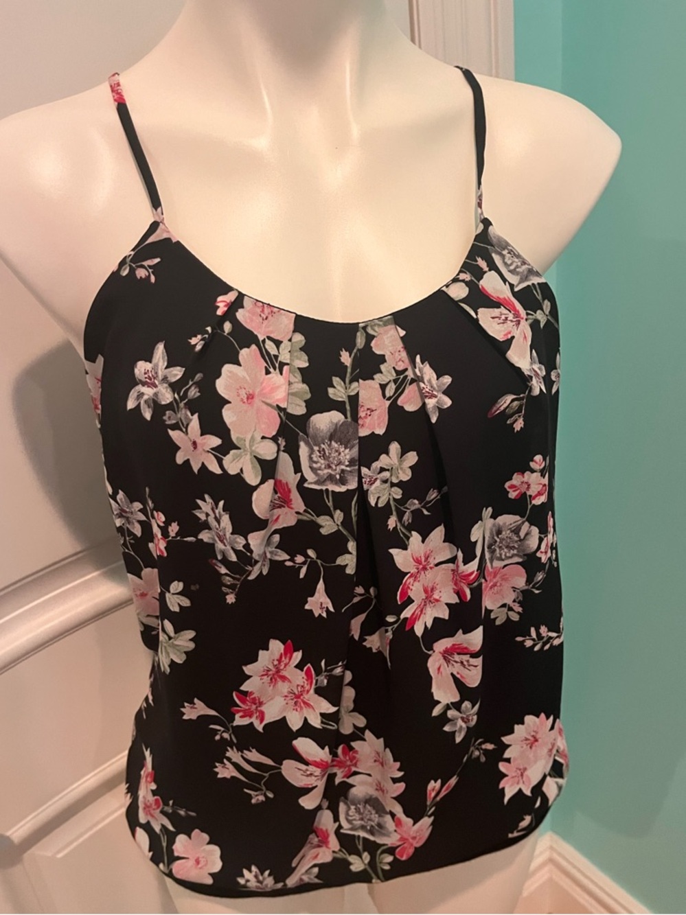 Express Black Floral Spaghetti-Strap Tank Top